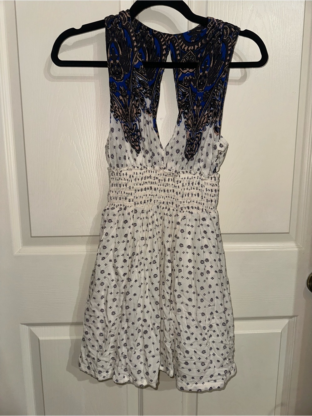 Free People White Mini Dress with pockets Blue Paisley smocked waist S